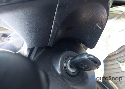 2014 Toyota Corolla Le из США, поврежденный, VIN 5YFBURHEXEP091485